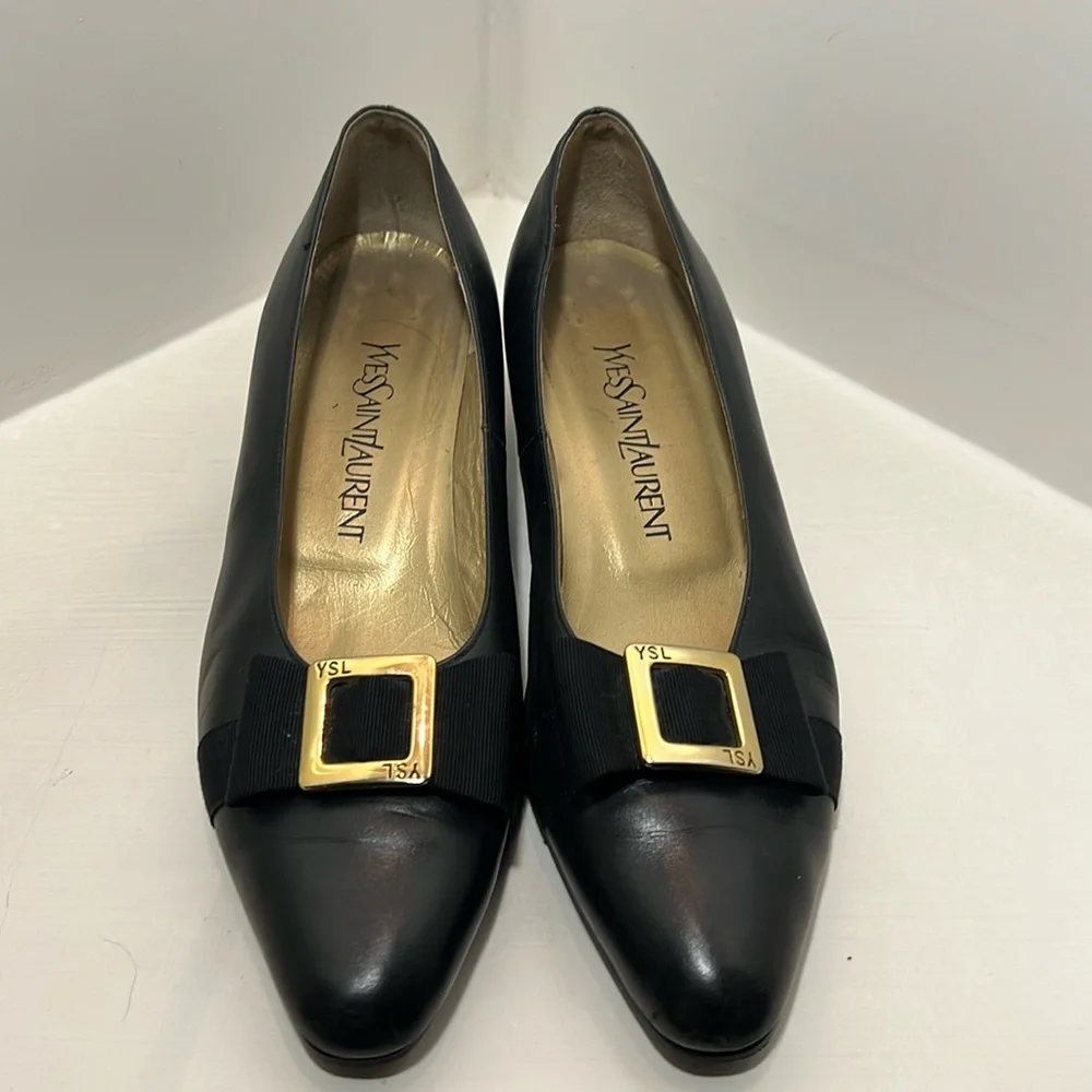 Yves Saint Laurent Shoe - Picture 1 of 7